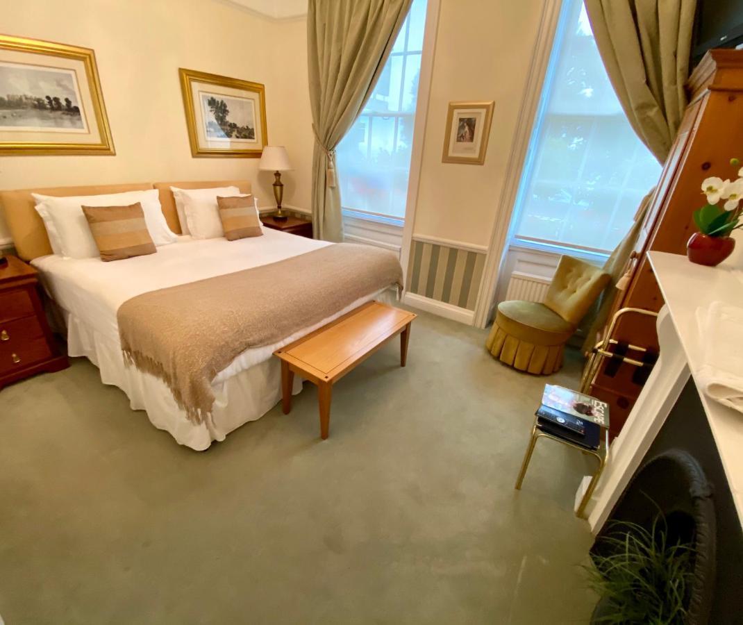 Pier View Self Catering Luxury Apartments Саутенд-он-Си Экстерьер фото
