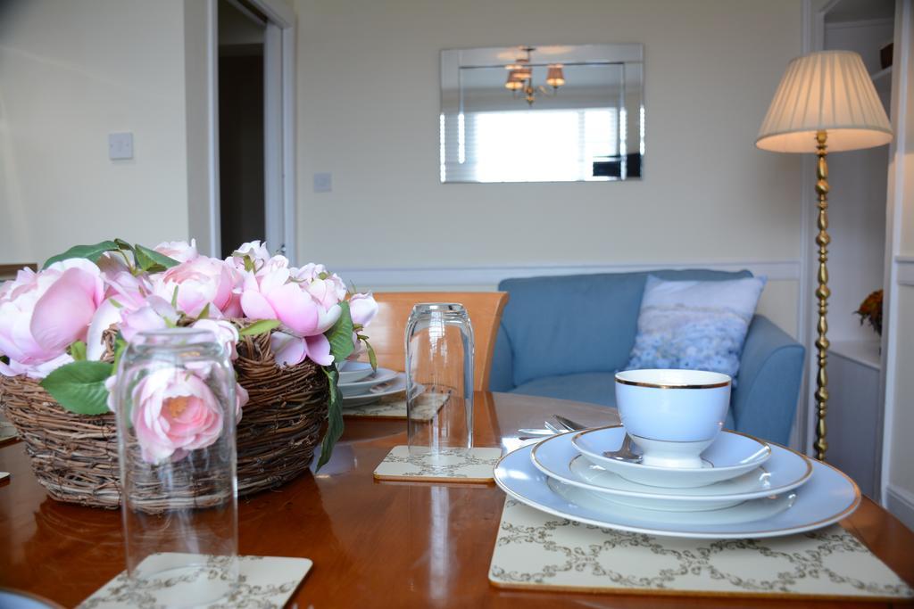 Pier View Self Catering Luxury Apartments Саутенд-он-Си Номер фото