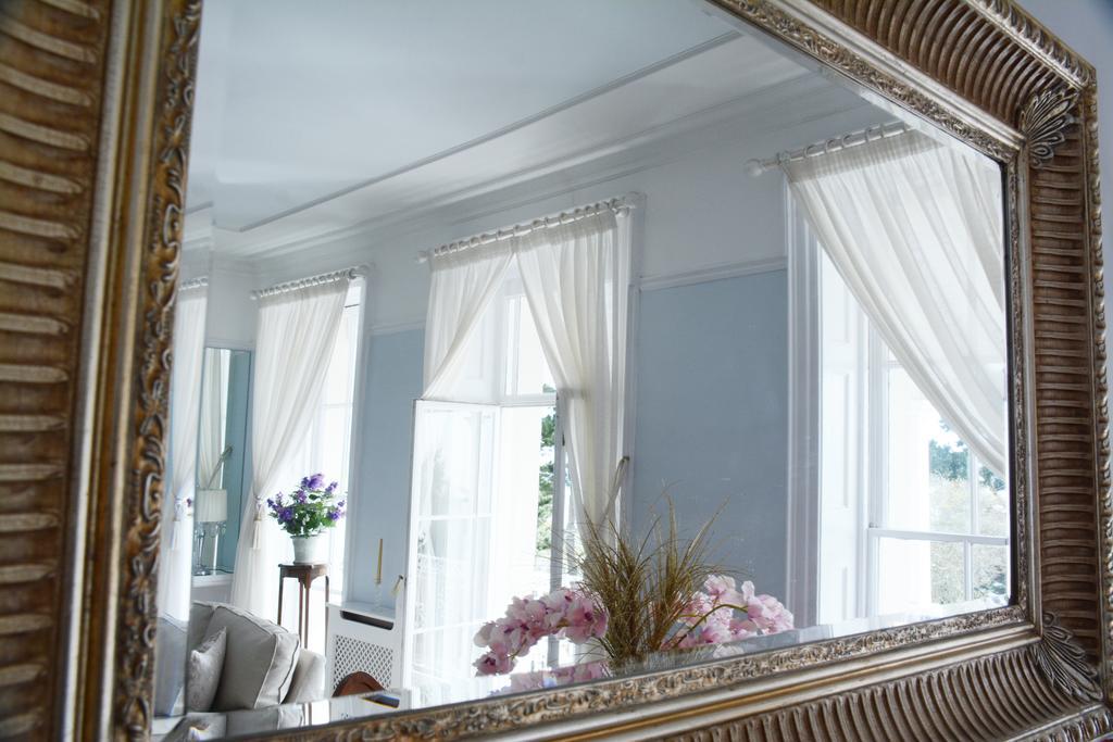 Pier View Self Catering Luxury Apartments Саутенд-он-Си Экстерьер фото