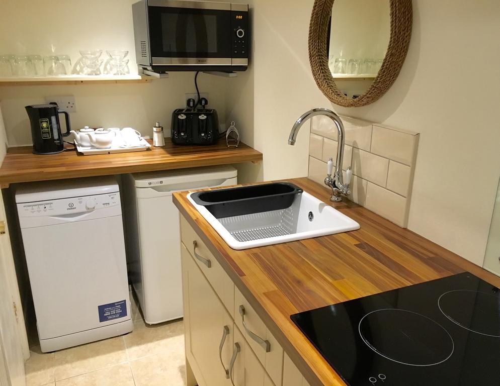 Pier View Self Catering Luxury Apartments Саутенд-он-Си Экстерьер фото