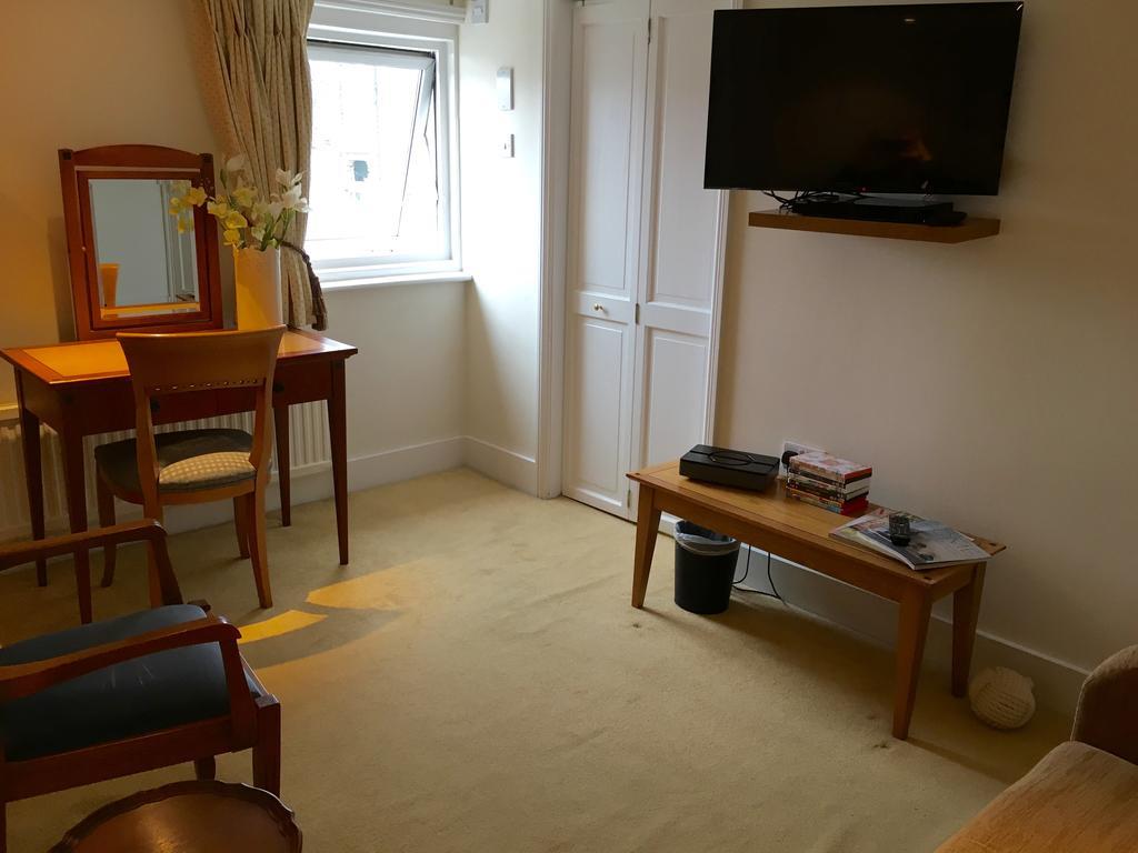 Pier View Self Catering Luxury Apartments Саутенд-он-Си Экстерьер фото