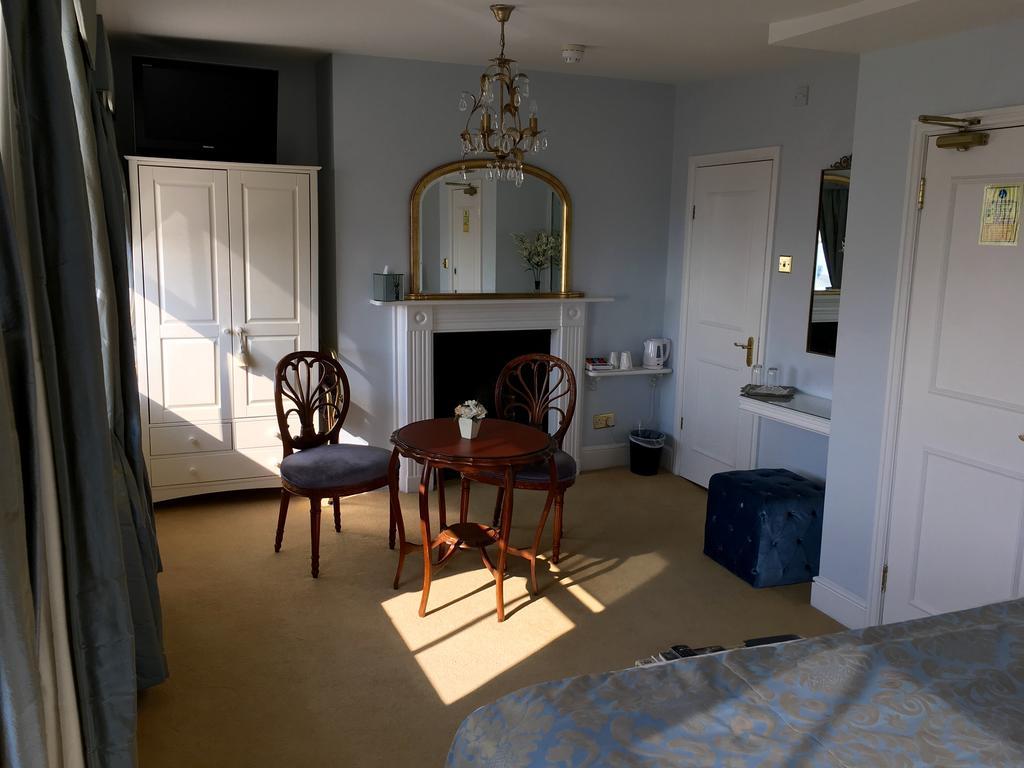 Pier View Self Catering Luxury Apartments Саутенд-он-Си Экстерьер фото